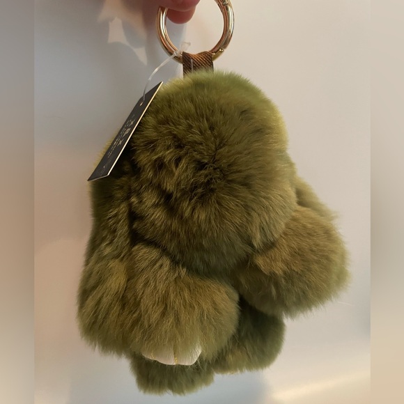 Viral Fluffy Bunny Keychains/Bag Charms - Picture 4 of 5